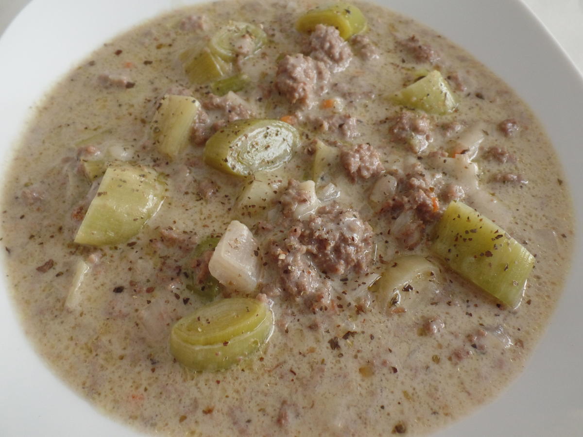 Hack-Käse-Lauch-Suppe - Rezept mit Bild - kochbar.de