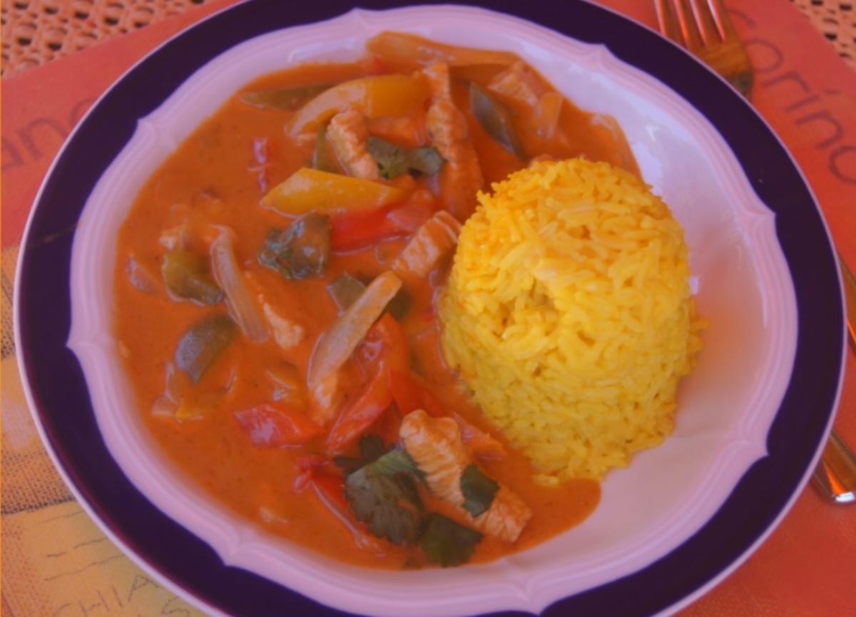Thailändisches rotes Curry mit gelben Basmati Reis - Rezept - kochbar.de