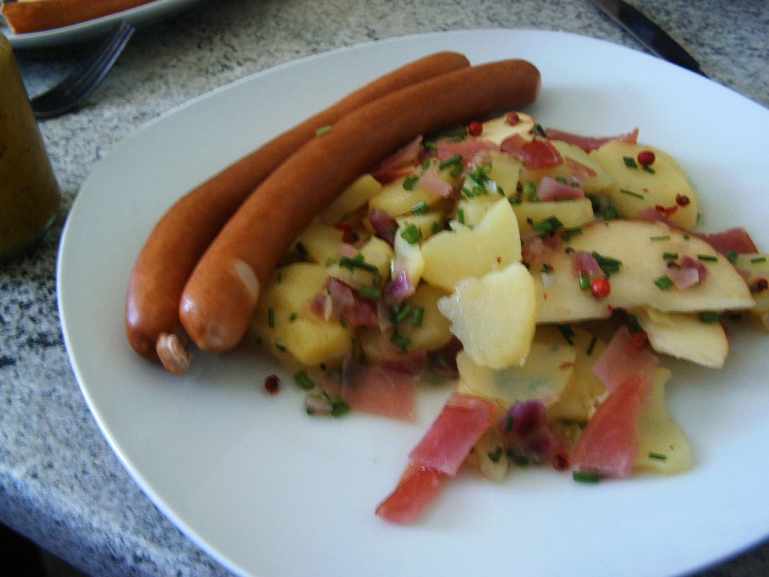Apfel-Kartoffelsalat - Rezept mit Bild - kochbar.de