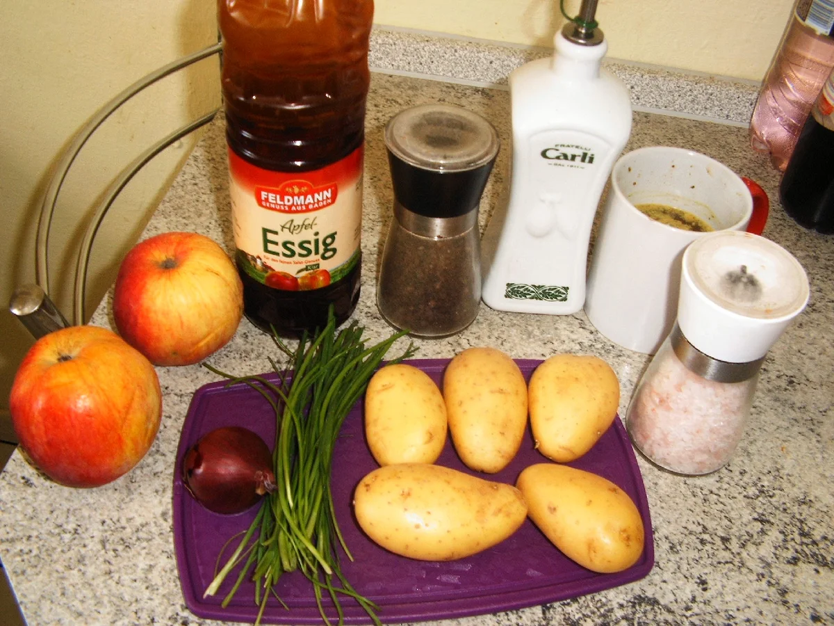 Rezept: Apfel-Kartoffelsalat Bild Nr. 6039 Apfel-Kartoffelsalat - Rezept - Bild Nr. 6039
