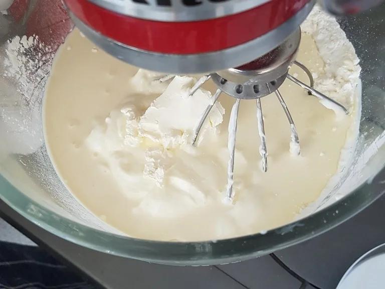 Käsekuchen mit Baiserhaube à la Biggi - Rezept - Bild Nr. 6043