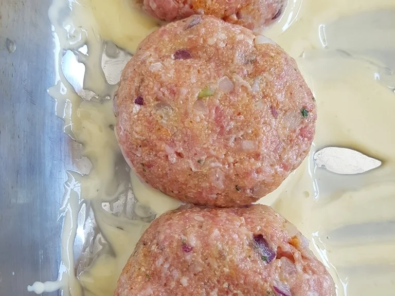 Frikadellen mit Schafskäse gefüllt à la Biggi - Rezept - Bild Nr. 6053