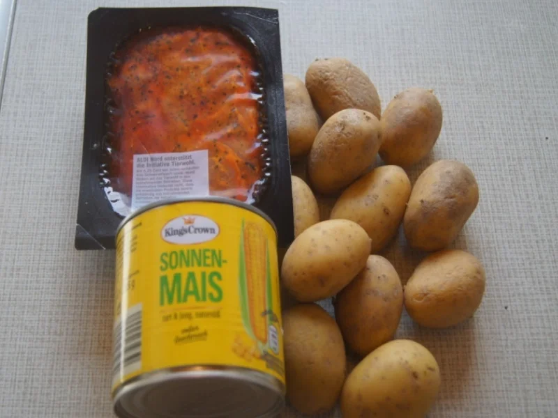 Schweinenackensteak mit Buttermais und Gewürz-Kartoffeln - Rezept - Bild Nr. 6061