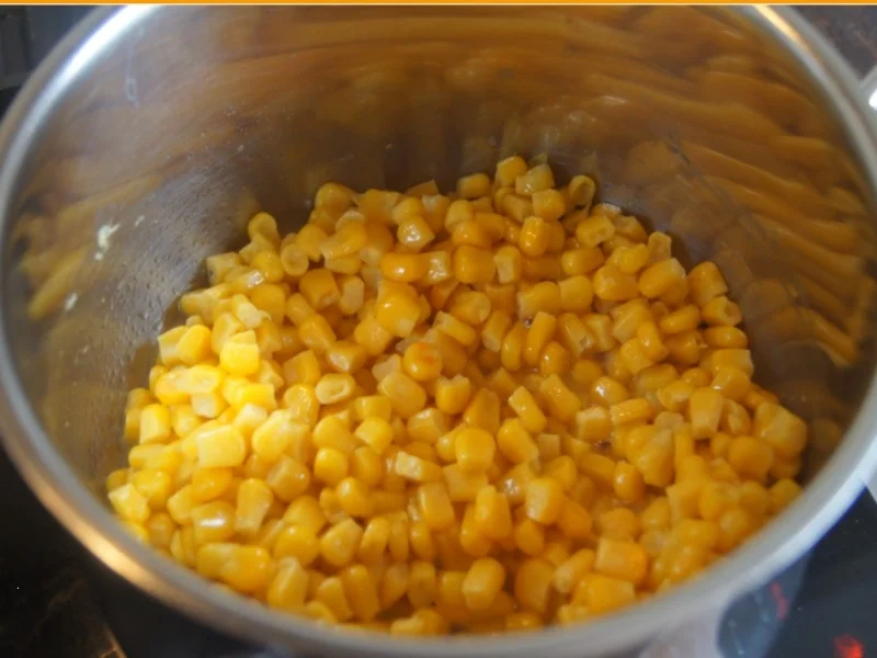 Schweinenackensteak mit Buttermais und Gewürz-Kartoffeln - Rezept - Bild Nr. 6064