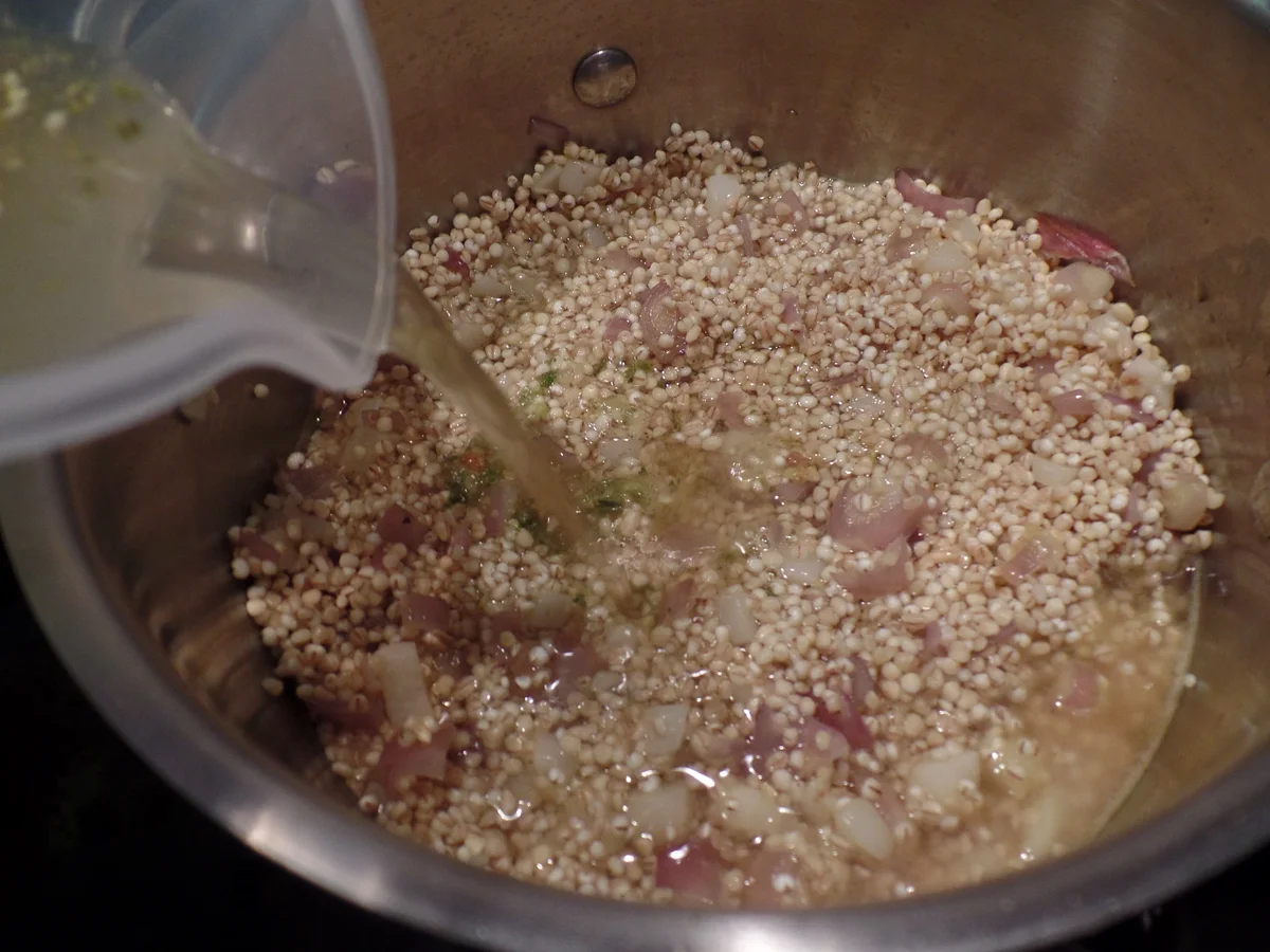 Rote-Bete-Graupen-Risotto-Bowl - Rezept - Bild Nr. 6070