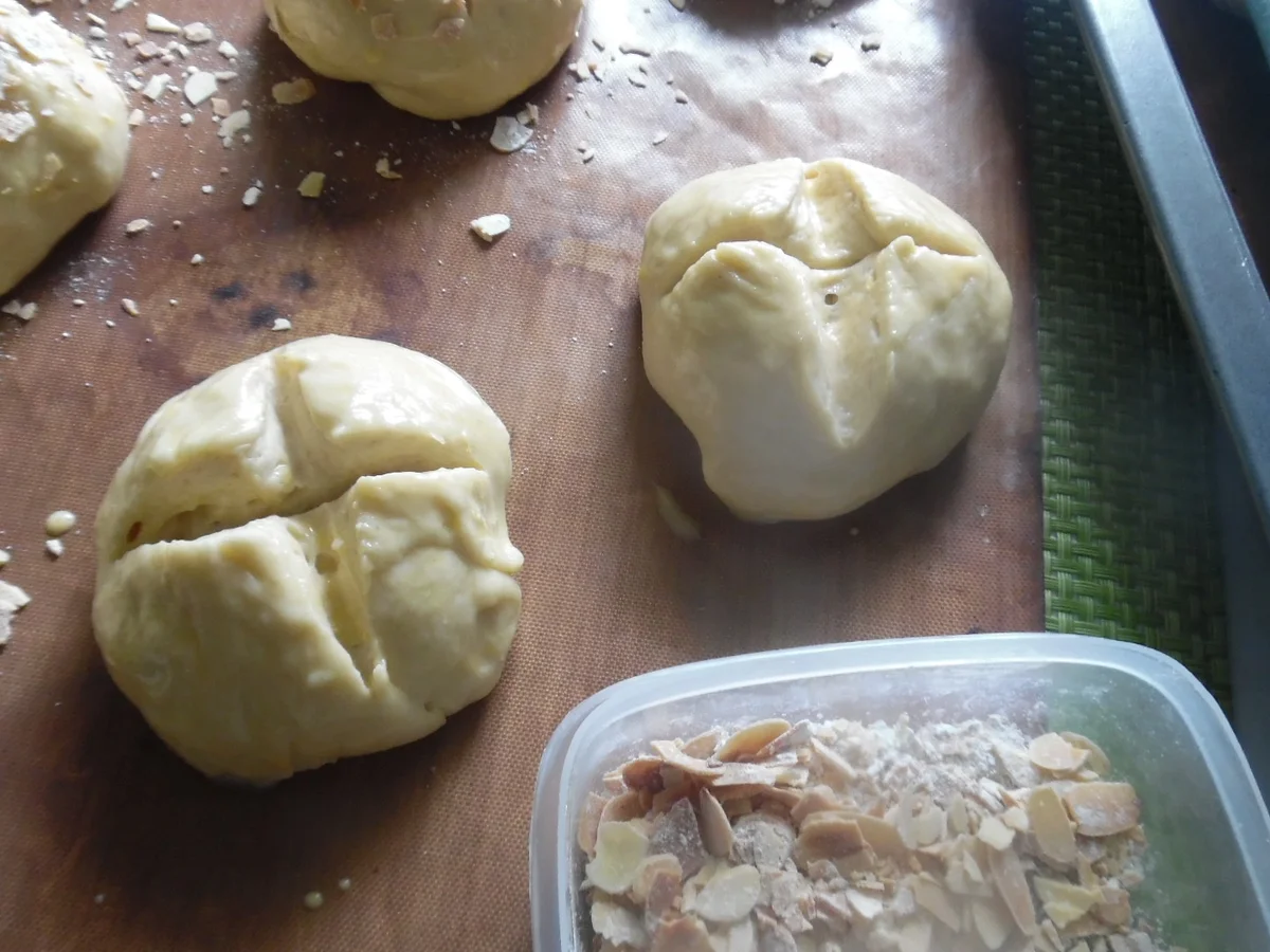 Rezept: Süße Frühstücks-Brötchen Bild Nr. 6063 Süße Frühstücks-Brötchen - Rezept - Bild Nr. 6063