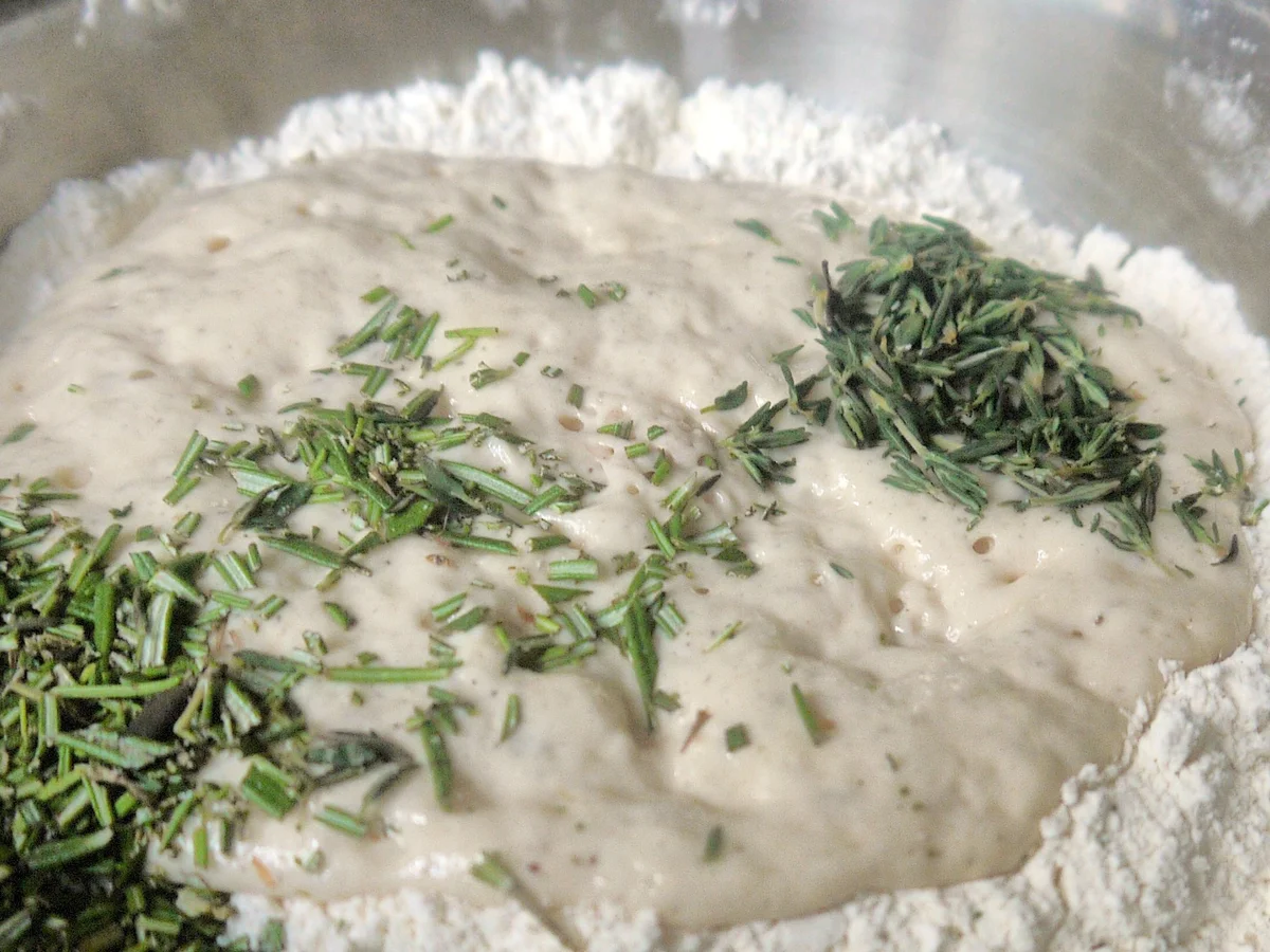 Rezept: Kräuter-Buttermilch-Baguette Bild Nr. 6 Kräuter-Buttermilch-Baguette - Rezept - Bild Nr. 6