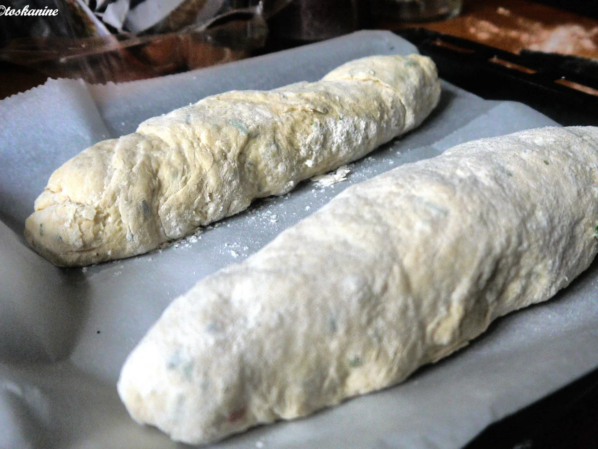 Rezept: Kräuter-Buttermilch-Baguette Bild Nr. 8 Kräuter-Buttermilch-Baguette - Rezept - Bild Nr. 8