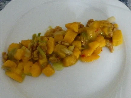 Rezept: Thunfisch auf Mangosalat Bild Nr. 6061 Thunfisch auf Mangosalat - Rezept - Bild Nr. 6061