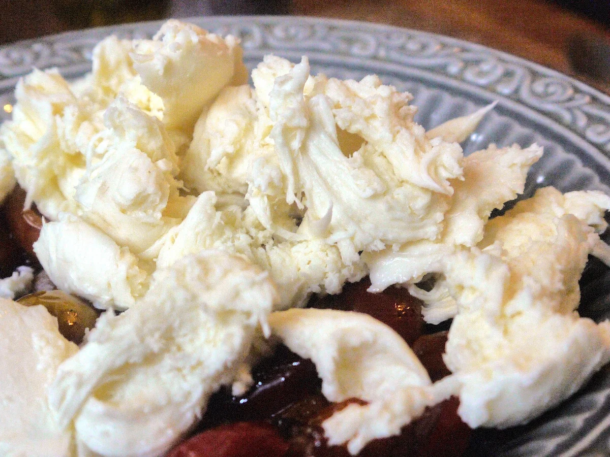 Rezept: lauwarme Vanille-Tomaten mit Büffelmozzarella Bild Nr. 10 lauwarme Vanille-Tomaten mit Büffelmozzarella - Rezept - Bild Nr. 10