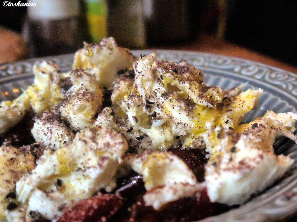 Rezept: lauwarme Vanille-Tomaten mit Büffelmozzarella Bild Nr. 11 lauwarme Vanille-Tomaten mit Büffelmozzarella - Rezept - Bild Nr. 11