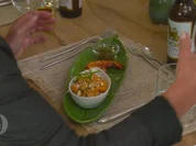 Asiatischer Papaya-Salat mit Scampi und Erdnuss-Pesto - Rezept - Bild Nr. 6061