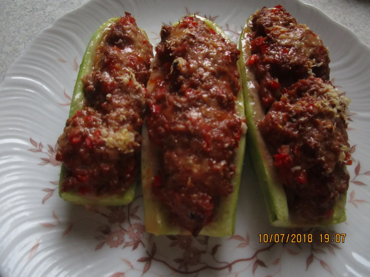 Die Gartenschlacht geht weiter: Gurken überbacken - Rezept - Bild Nr. 6061