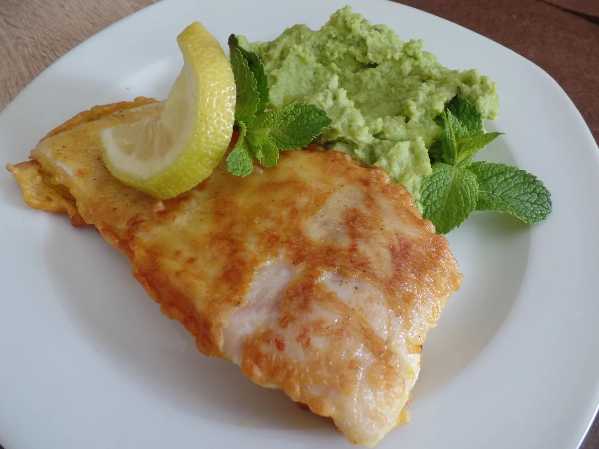 Backfisch mit Erbsenpüree - Rezept - Bild Nr. 6087