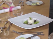 Törtchen vom geräucherten Bodensee-Felchen mit Meerrettichmousse und Kräutervinaigrette - Rezept - Bild Nr. 2