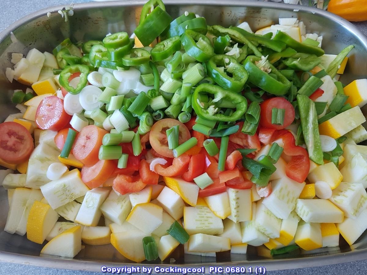 Pizza Brotteig deftig gefüllt mit Gemüse dazu FETA Stick`s - Rezept - Bild Nr. 6086