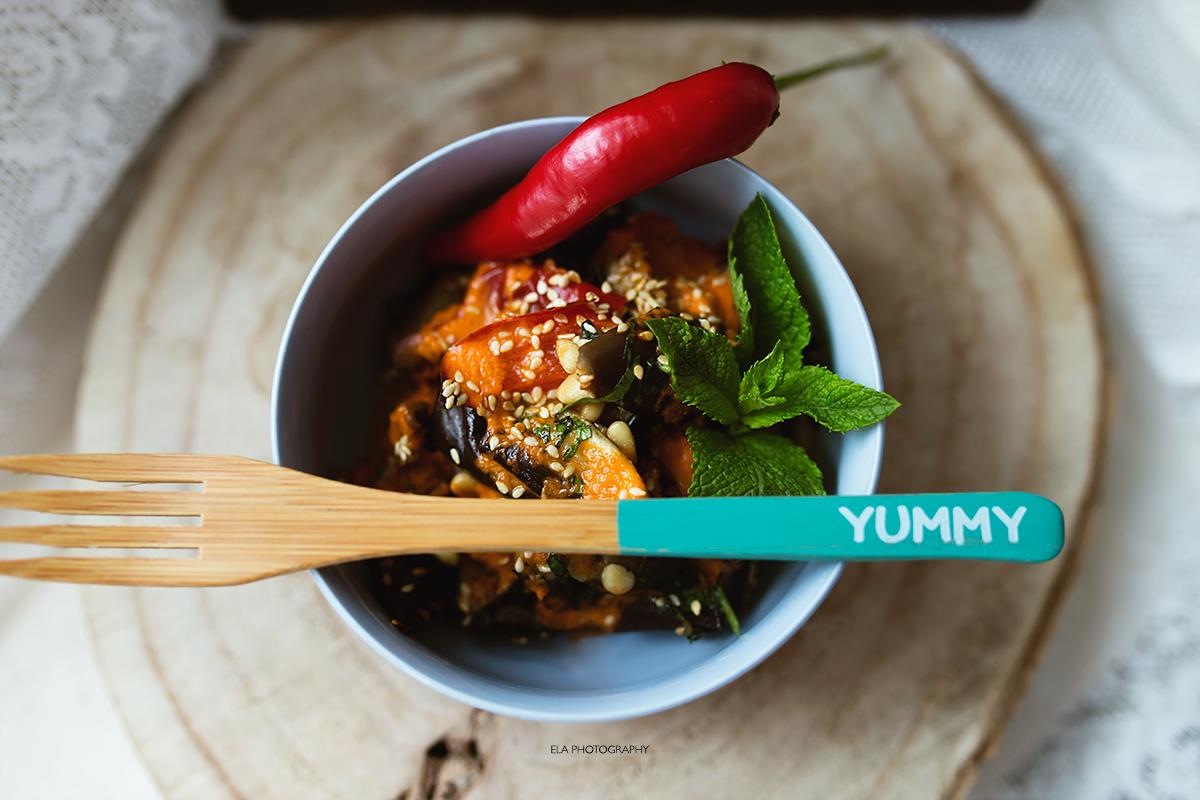 Auberginensalat mit Sesam und frischer Minze - Rezept - kochbar.de