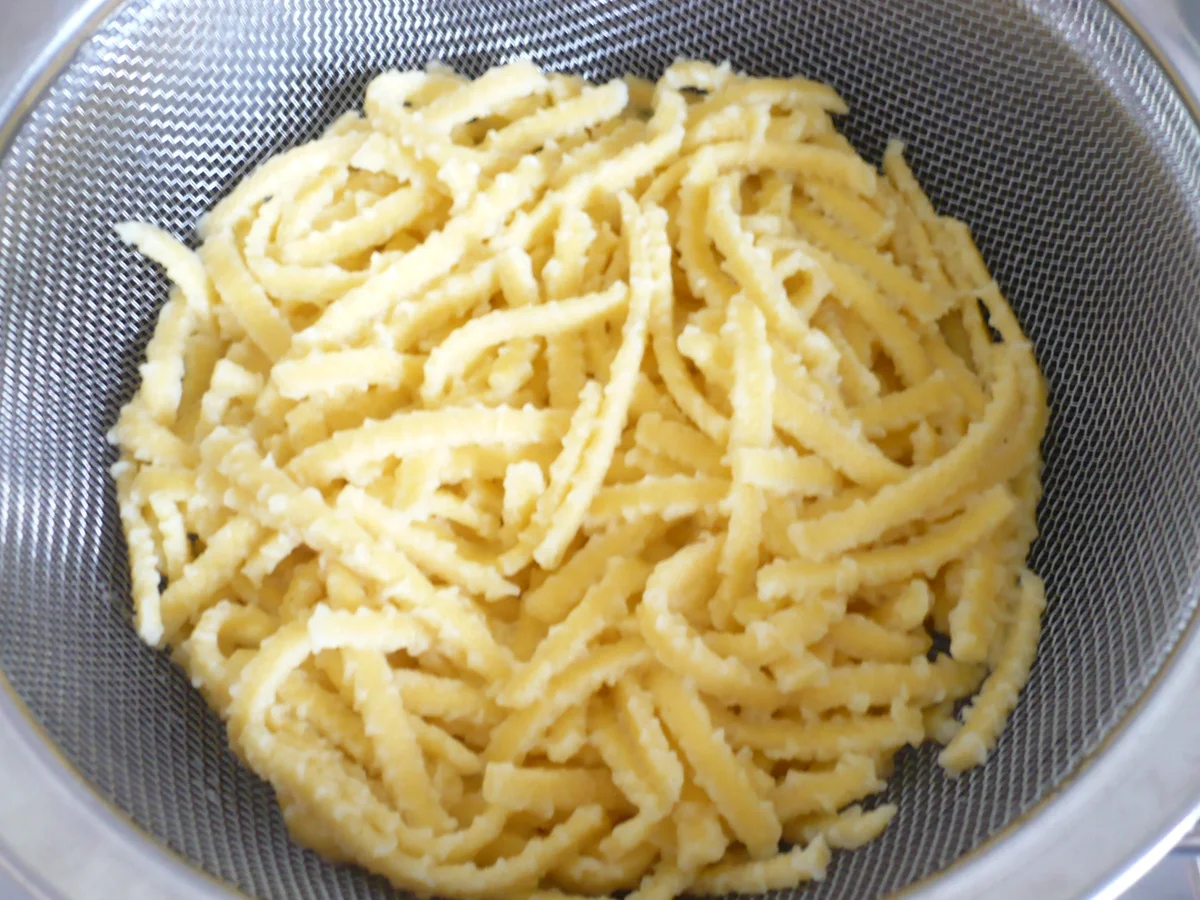 Rezept: Spätzle - Hack - Pfanne mit Spitzkohl Bild Nr. 3 Spätzle - Hack - Pfanne mit Spitzkohl - Rezept - Bild Nr. 3