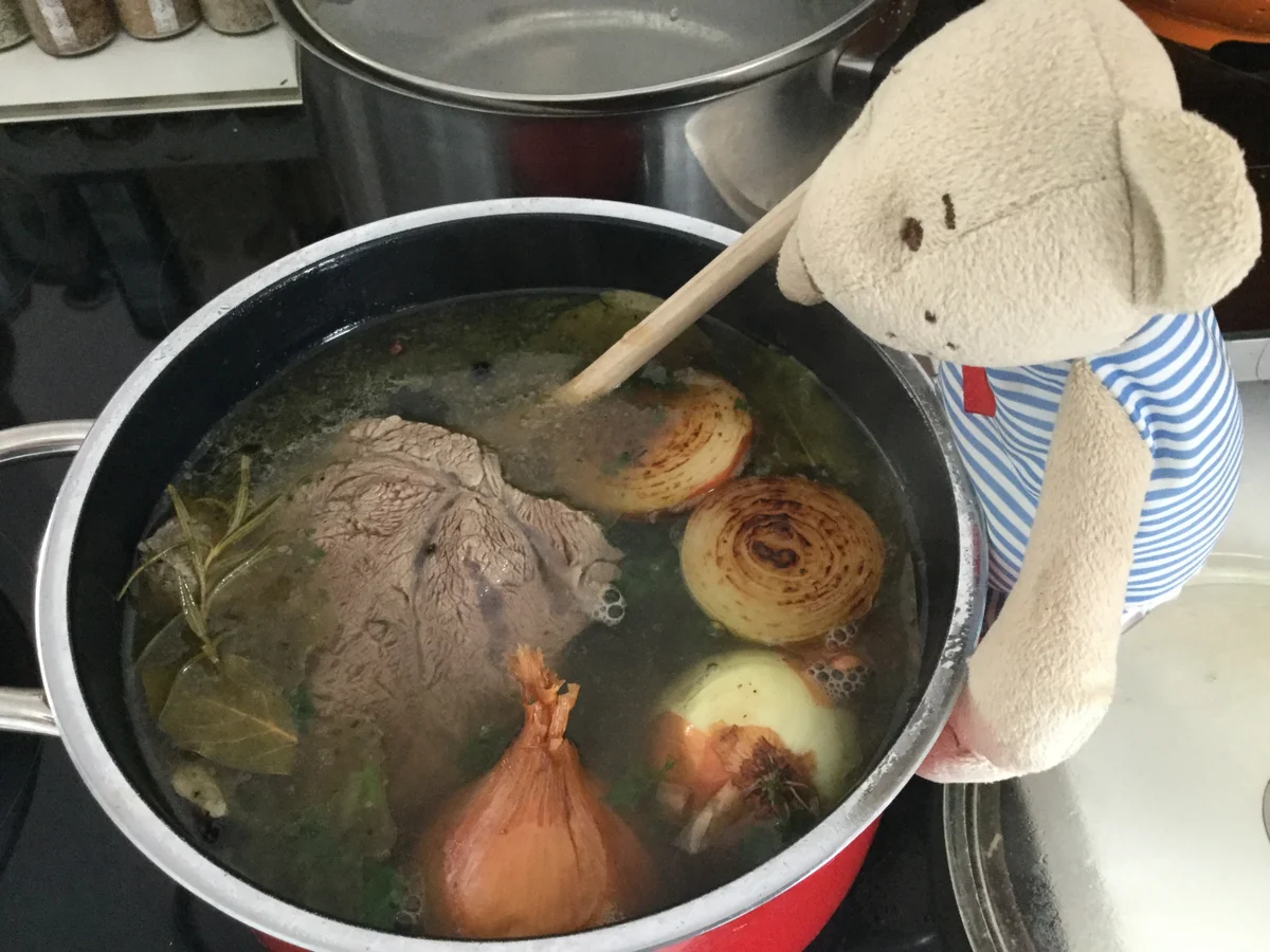 gesunde Rinderbrühe - Rezept - Bild Nr. 6086