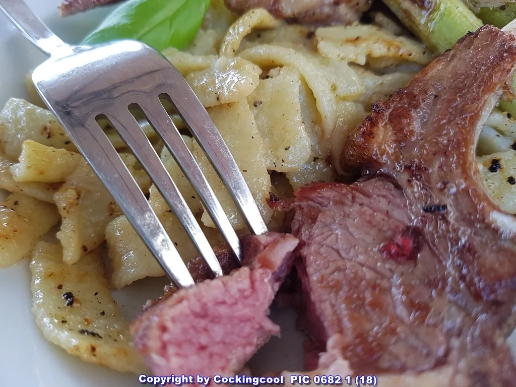 Lammkarreè (Lammkotelett) - Rezept - Bild Nr. 6082