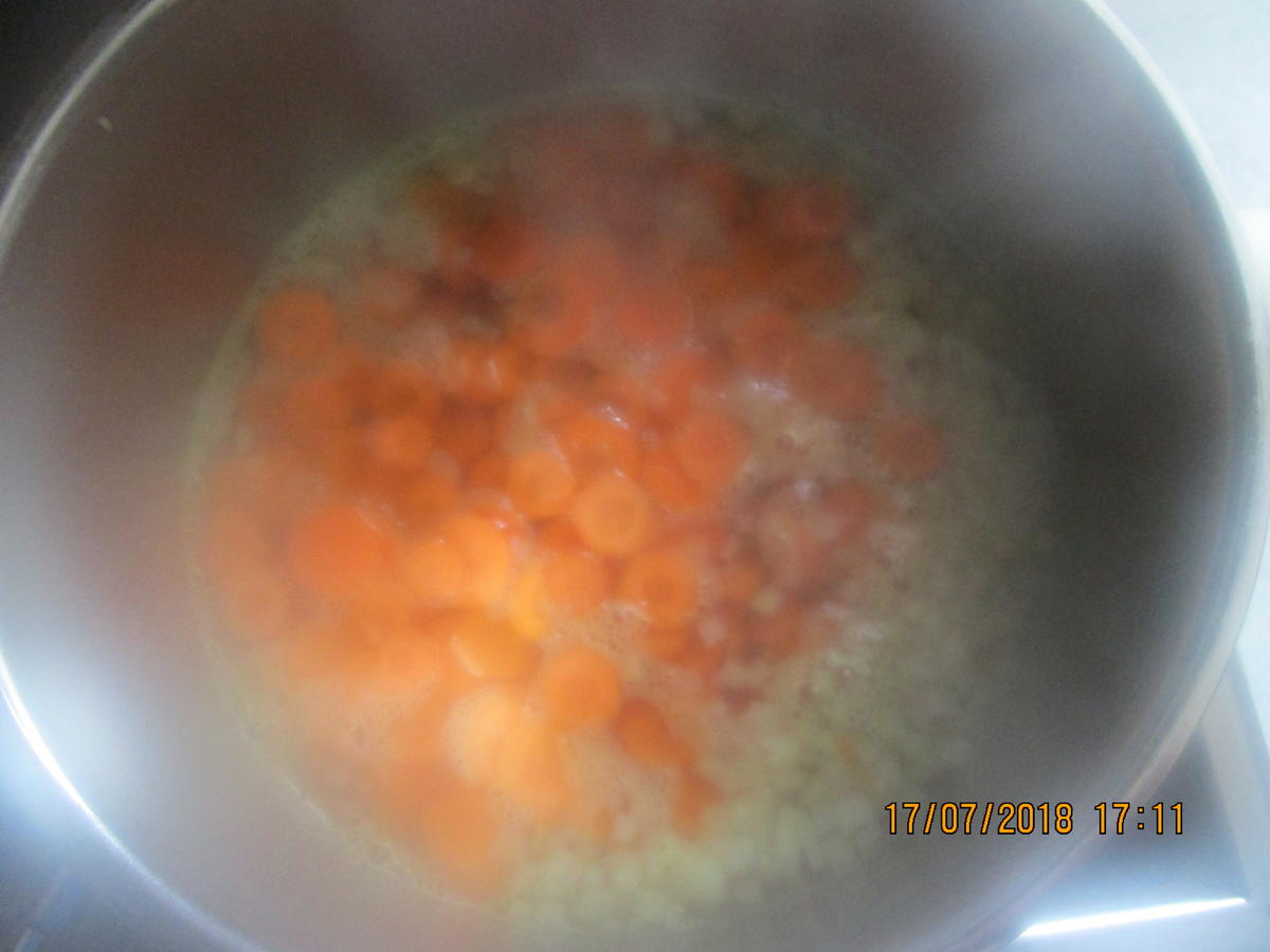 Ein lecker Süppchen aus Zucchini und Möhren - Rezept - Bild Nr. 6100