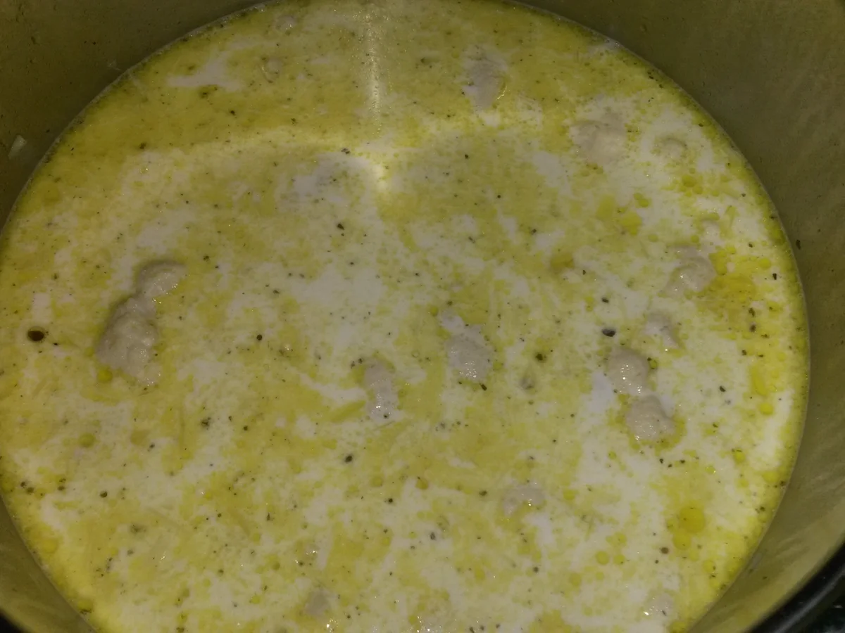 Rezept: Blumenkohlsuppe mit Parmesansauce Bild Nr. 6096 Blumenkohlsuppe mit Parmesansauce - Rezept - Bild Nr. 6096