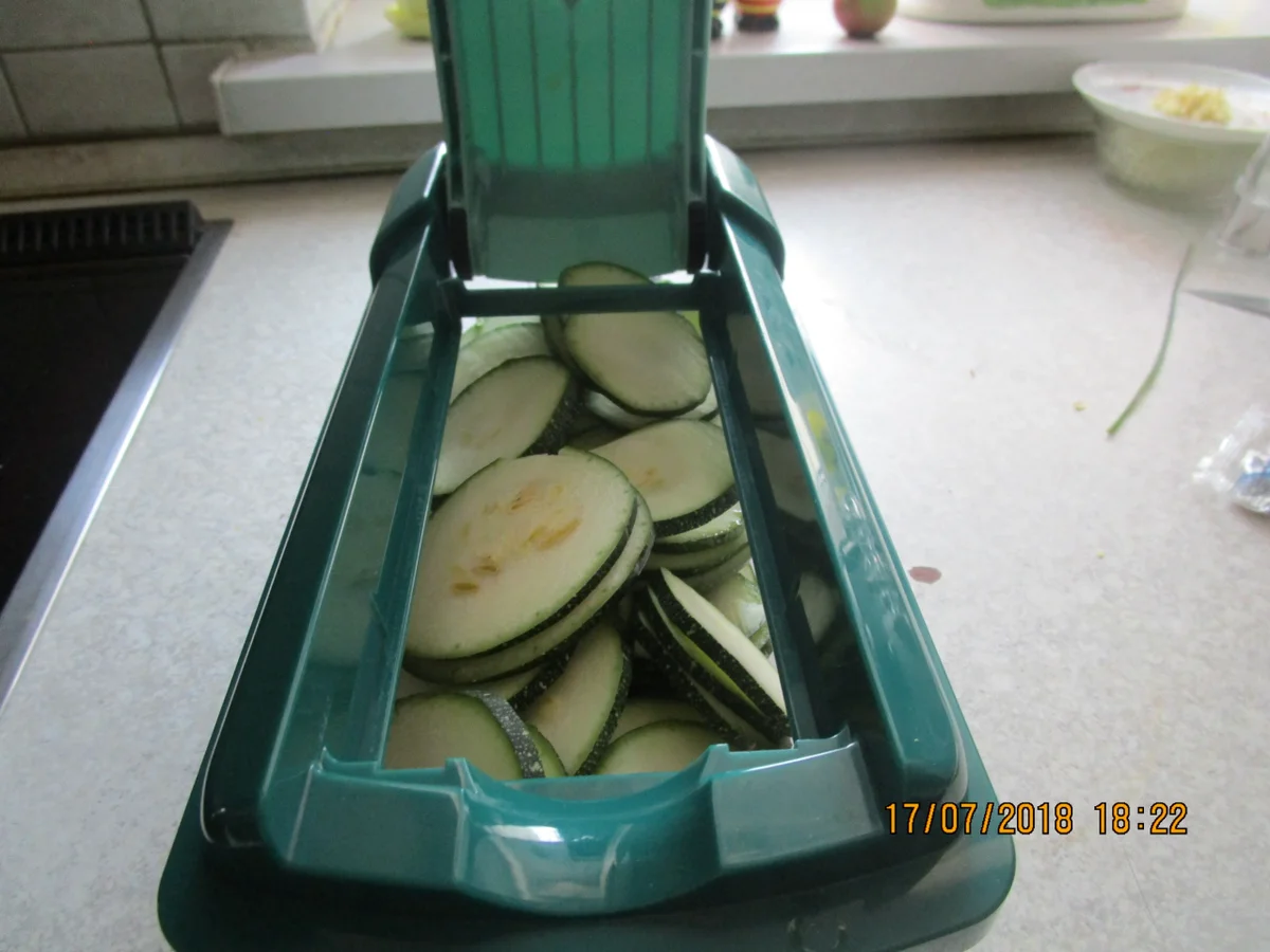 Auflauf: Zucchini mit Hähnchen und Senfsahnesauce - Rezept - Bild Nr. 6099