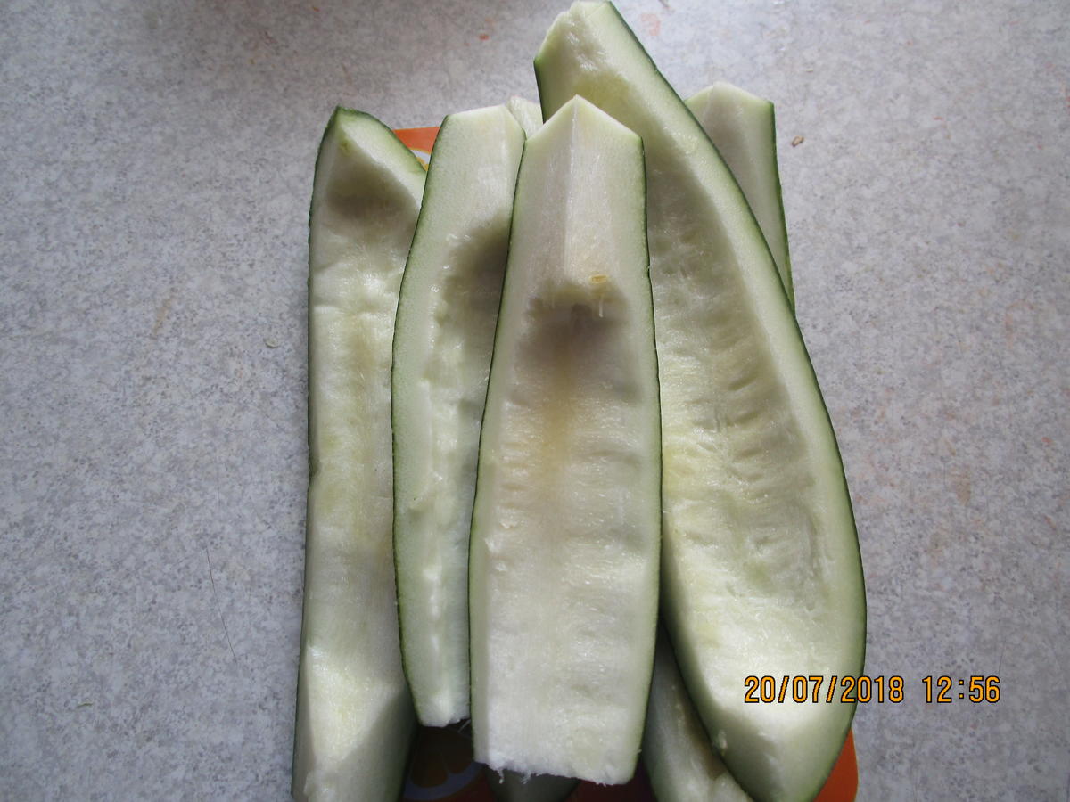 Paprika-Zucchini-Zwiebel-Gemüse m. Knobi - Rezept - Bild Nr. 6101
