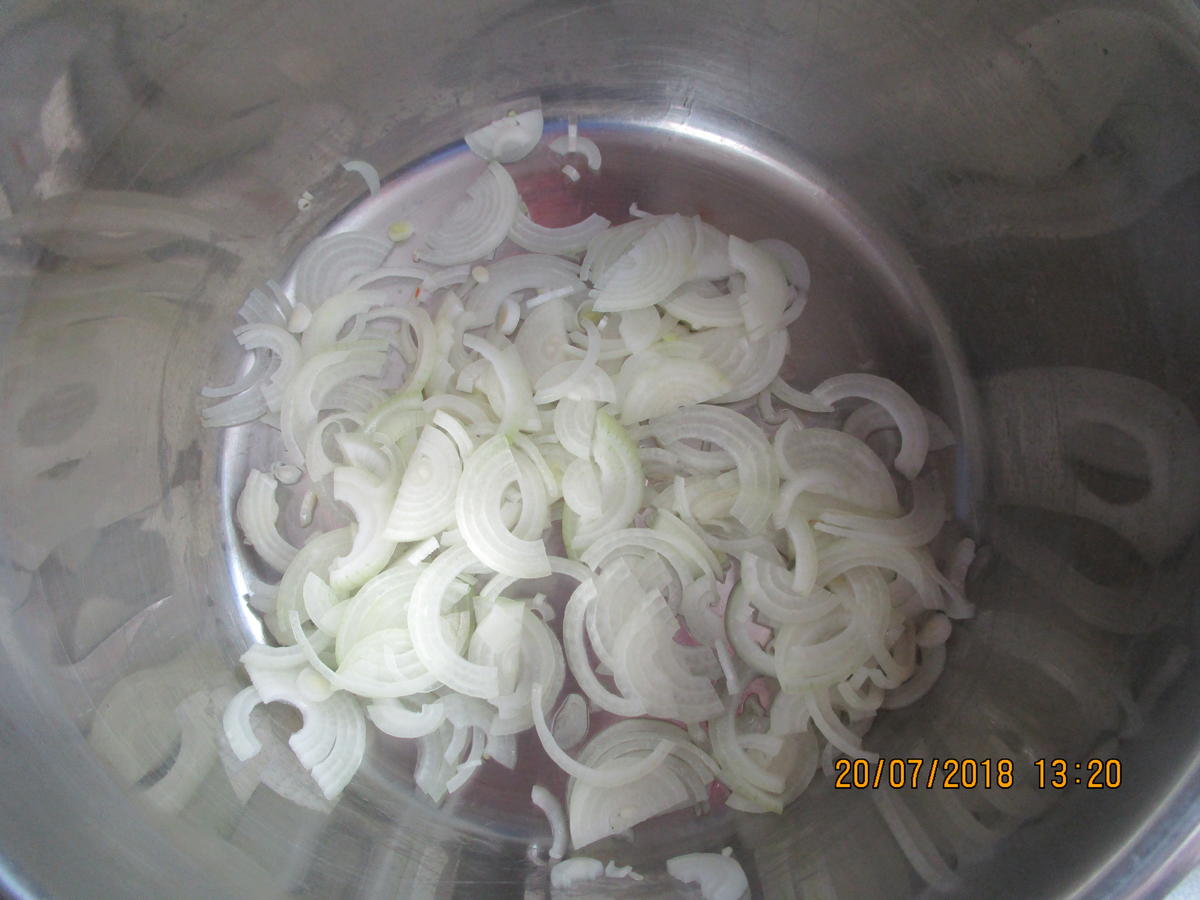 Paprika-Zucchini-Zwiebel-Gemüse m. Knobi - Rezept - Bild Nr. 6107