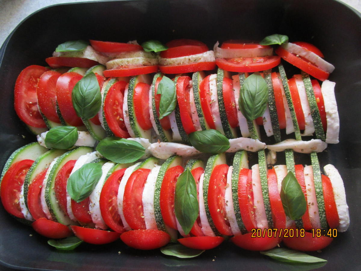 Auflauf: Zucchini-Tomaten-Mozzarella (Feta) - Rezept - Bild Nr. 6099