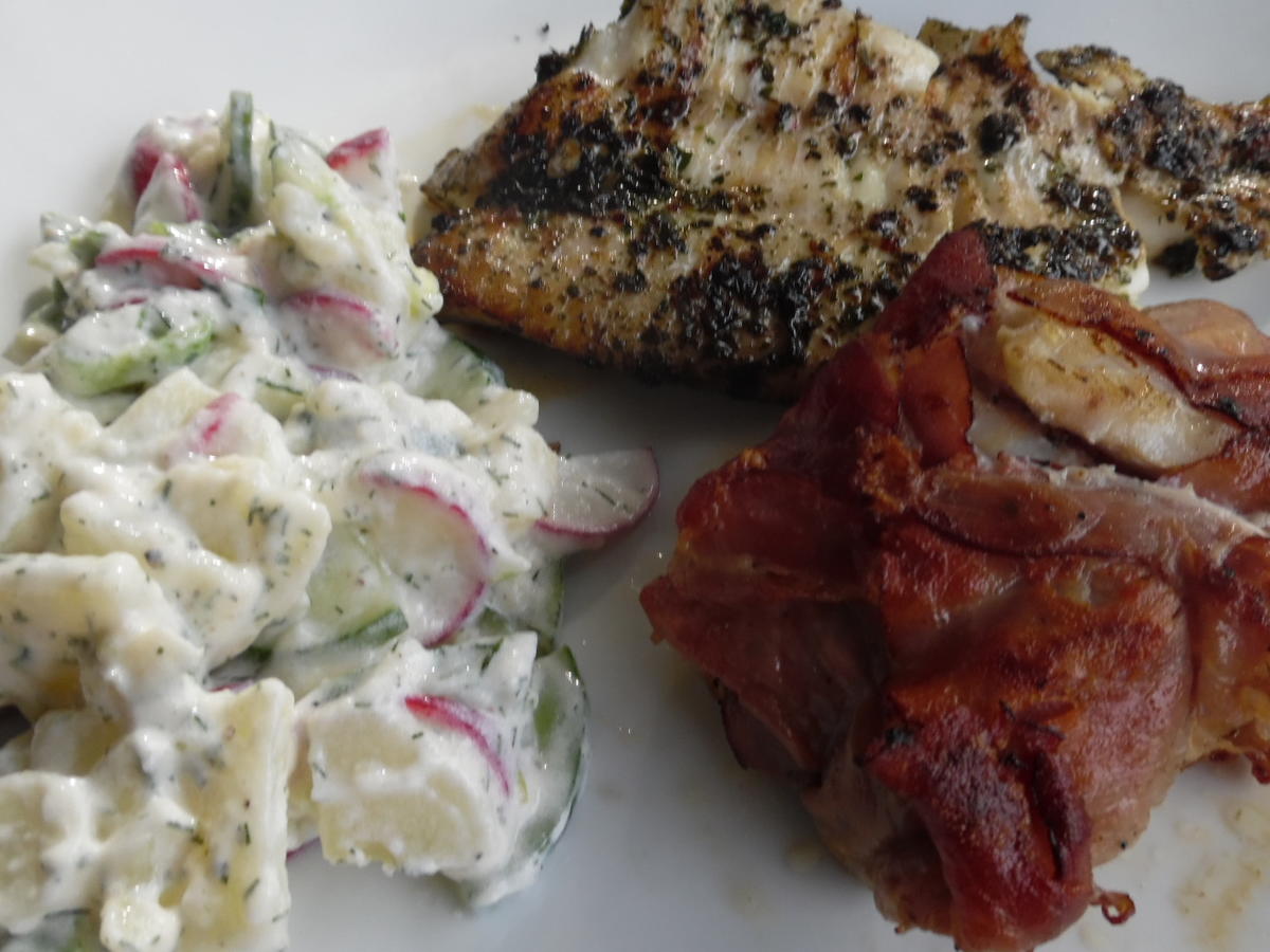 Fisch vom Grill mit Kartoffel Gurkensalat - einfach - von barbara62