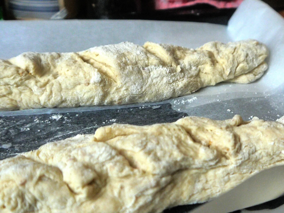 Rezept: Sesam-Dinkel-Baguette Bild Nr. 6 Sesam-Dinkel-Baguette - Rezept - Bild Nr. 6