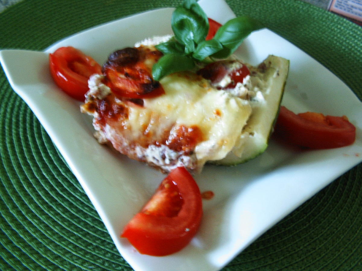 Gefüllte Zucchini mit Käse - Rezept - Bild Nr. 6