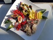 Putenbrust mit Pak-Choi, Früchten und Rote Beete-Sticks - Rezept - Bild Nr. 6147