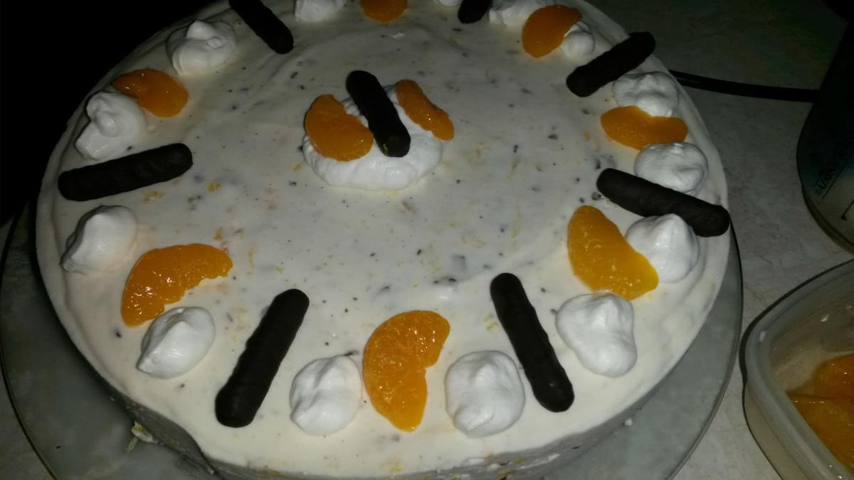 Sommertorte aus Erfrischungsstäbchen - Rezept - Bild Nr. 6147