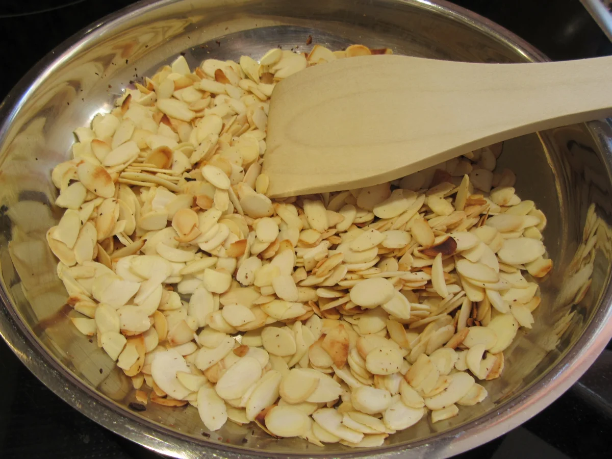 Backen: Zwetschgenkuchen mit Puddingcreme und "Speckkruste" - Rezept - Bild Nr. 6171