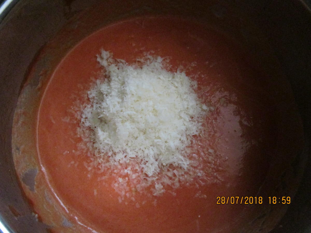 Cremiger Auflauf mit Tomaten/Nudeln und Mozzarellla - Rezept - Bild Nr. 6178