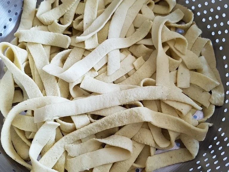 Estragon Senf Bandnudeln - Rezept - Bild Nr. 6174