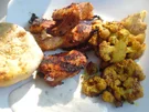 Huhn und Blumenkohl indisch vom Grill mit Joghurt-Minz-Dip - Rezept - Bild Nr. 6184