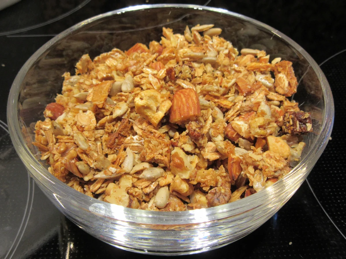 Rezept: Vorrat: Knuspermischung mit Körnern und Trockenfrüchten Bild Nr. 6191 Vorrat: Knuspermischung mit Körnern und Trockenfrüchten - Rezept - Bild Nr. 6191