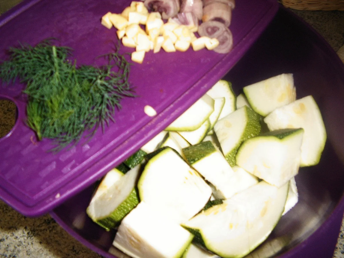 Rezept: Zucchinisuppe mit Lachs Bild Nr. 6194 Zucchinisuppe mit Lachs - Rezept - Bild Nr. 6194