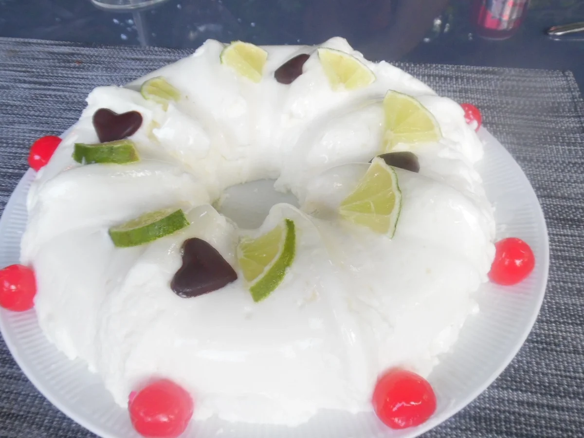 Buttermilch-Limonen-Savarin - Rezept - Bild Nr. 6193