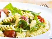 Dinkelnudelsalat mit Joghurt-Salatcreme - Rezept - Bild Nr. 2