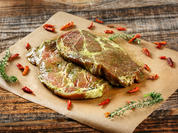 Schweinenacken mit Senf und Grill-Gewürzen  - Rezept - Bild Nr. 2