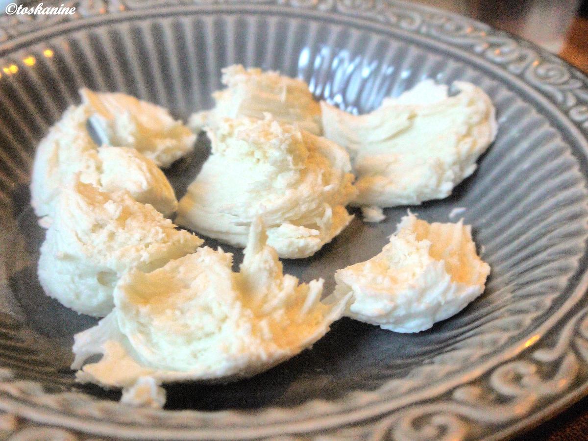 Büffelmozzarella mit Tomaten Pflaumen Salsa - einfach - 79 kcal/100g