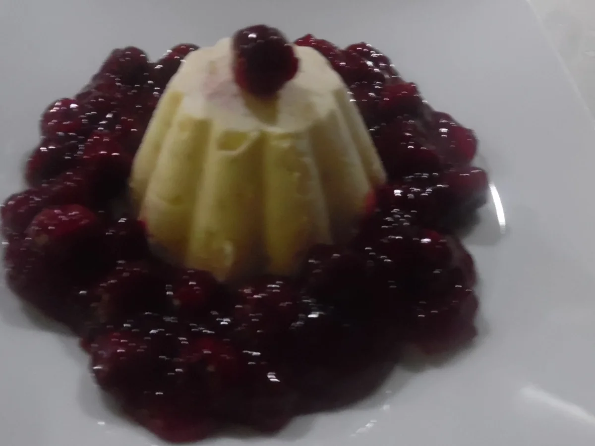 Geeister Milchreis mit Kirsch-Grütze - Rezept - Bild Nr. 6208