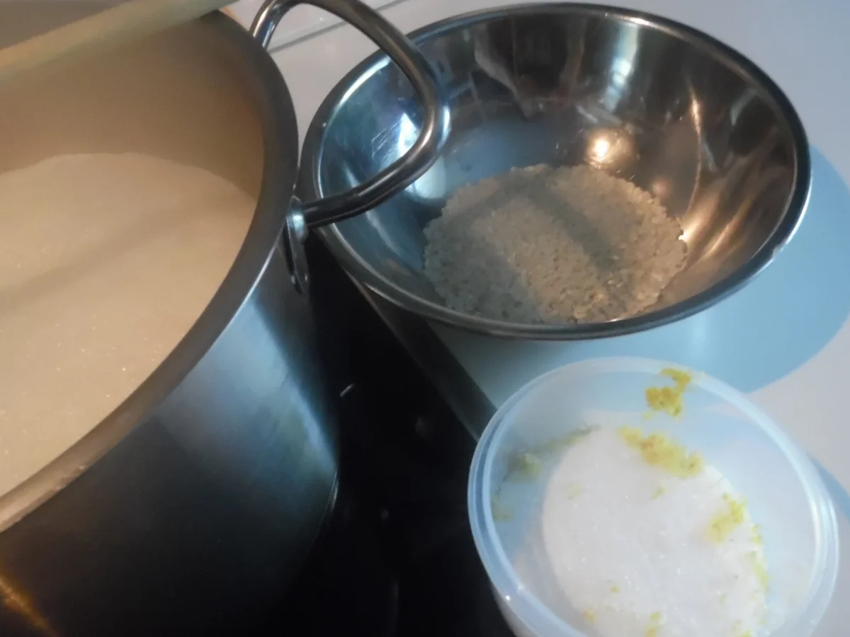 Geeister Milchreis mit Kirsch-Grütze - Rezept - Bild Nr. 6215