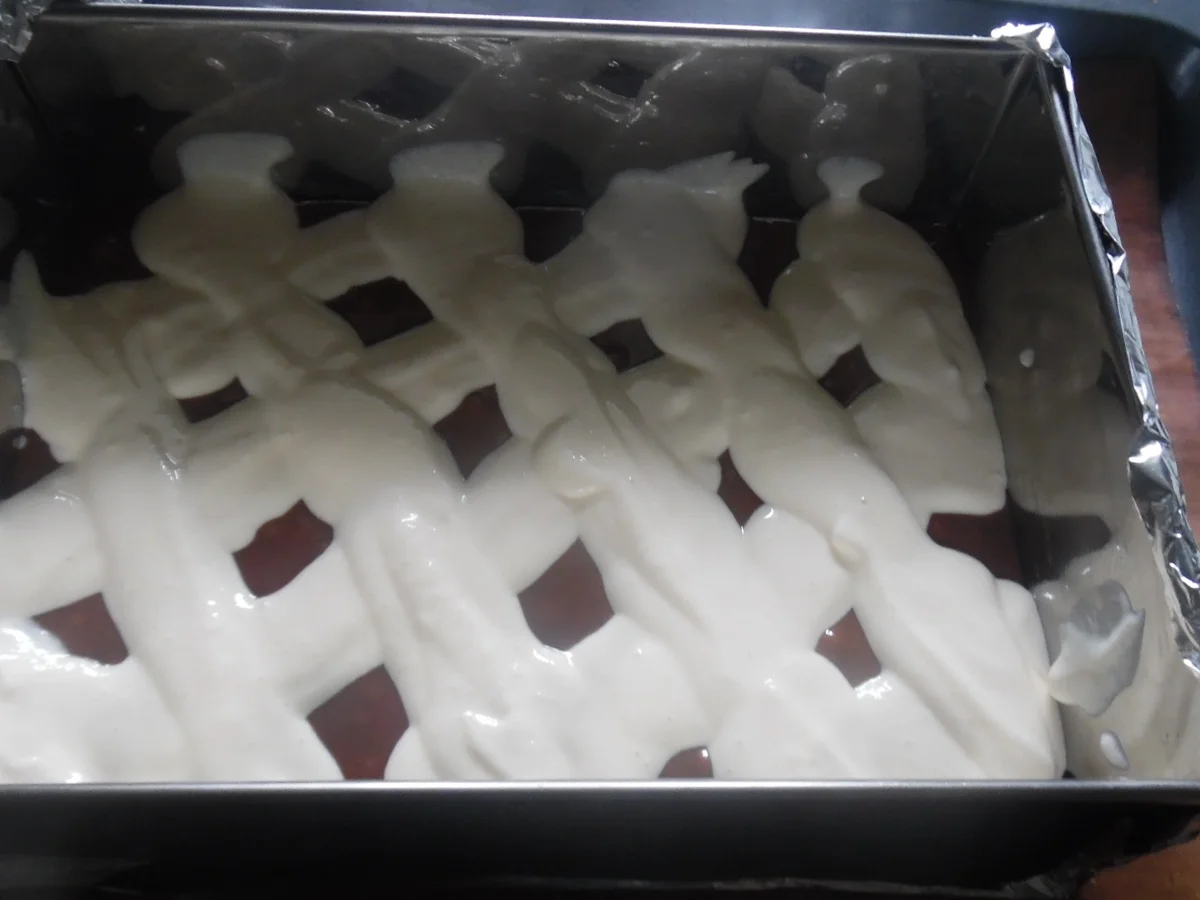 Rezept: Schokoladenkuchen mit Schmand-Haube und Zuckerkruste Bild Nr. 6209 Schokoladenkuchen mit Schmand-Haube und Zuckerkruste - Rezept - Bild Nr. 6209