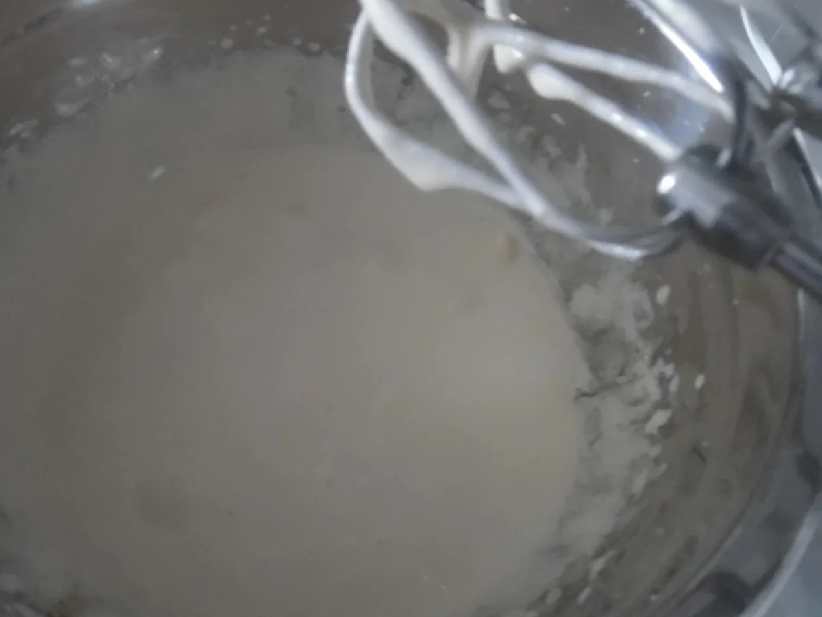 Rezept: Schokoladenkuchen mit Schmand-Haube und Zuckerkruste Bild Nr. 6211 Schokoladenkuchen mit Schmand-Haube und Zuckerkruste - Rezept - Bild Nr. 6211