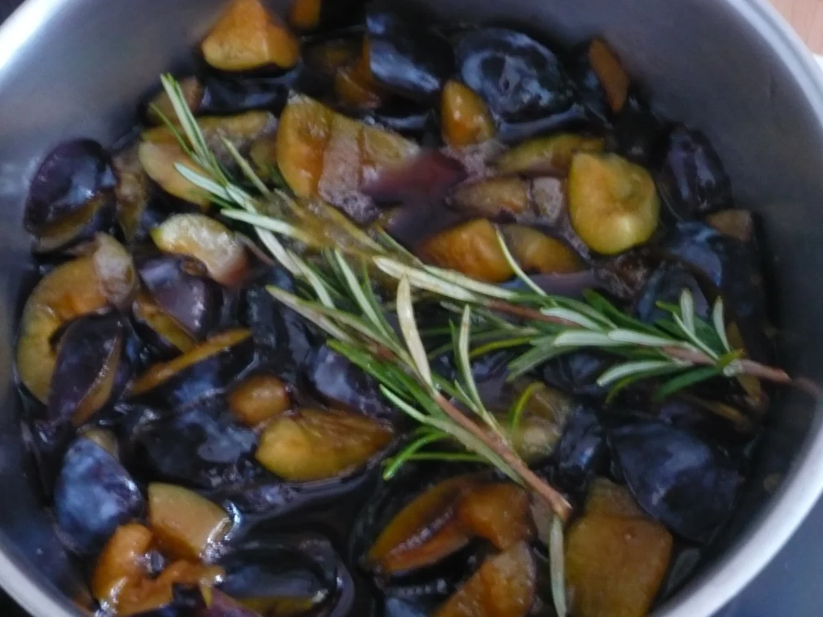 Rezept: Zwetschgen - Knuspertorte Bild Nr. 6213 Zwetschgen - Knuspertorte - Rezept - Bild Nr. 6213